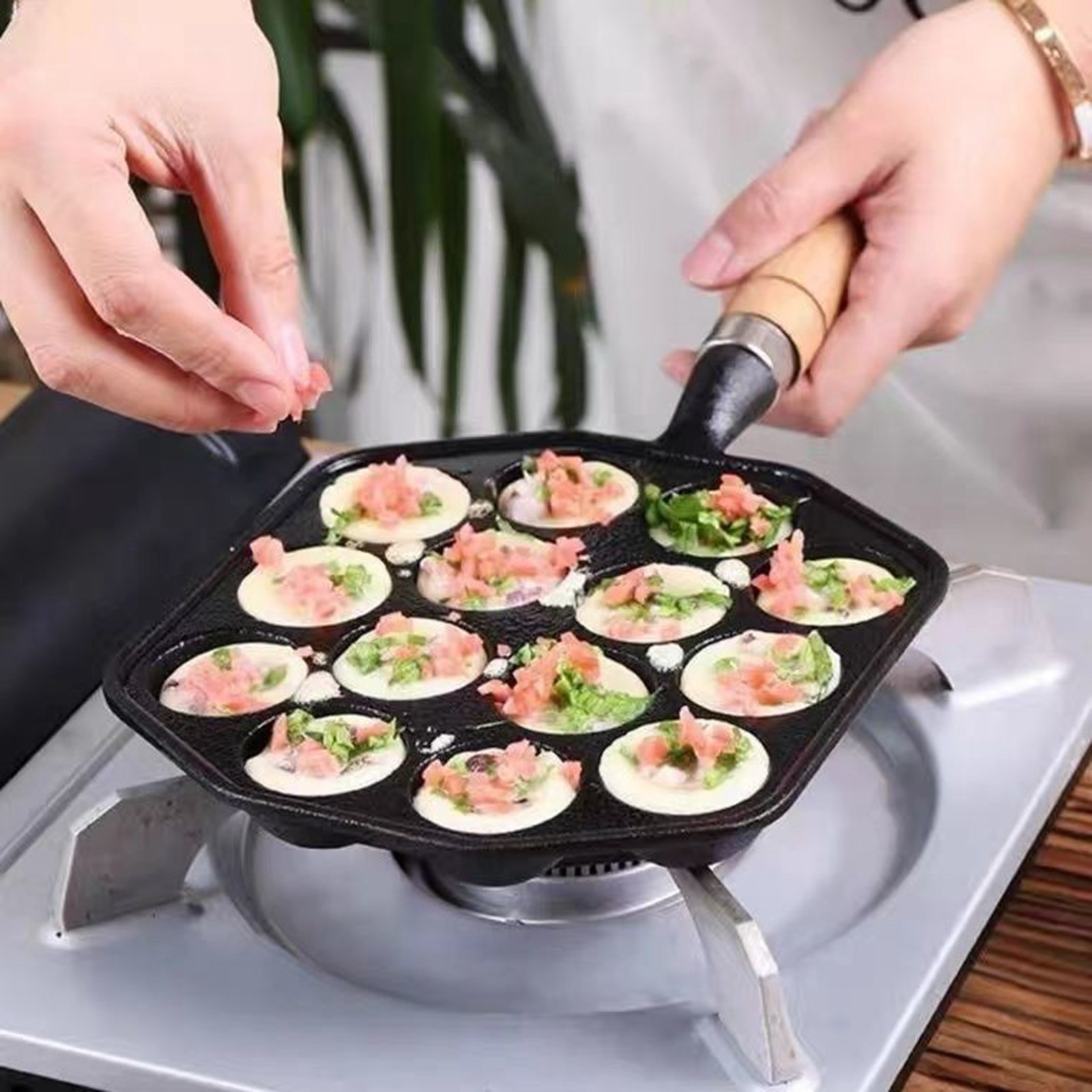 Takoyaki Grill Plate - تاكوياكي مقلاة شواء سهلة التنظيف الحديد