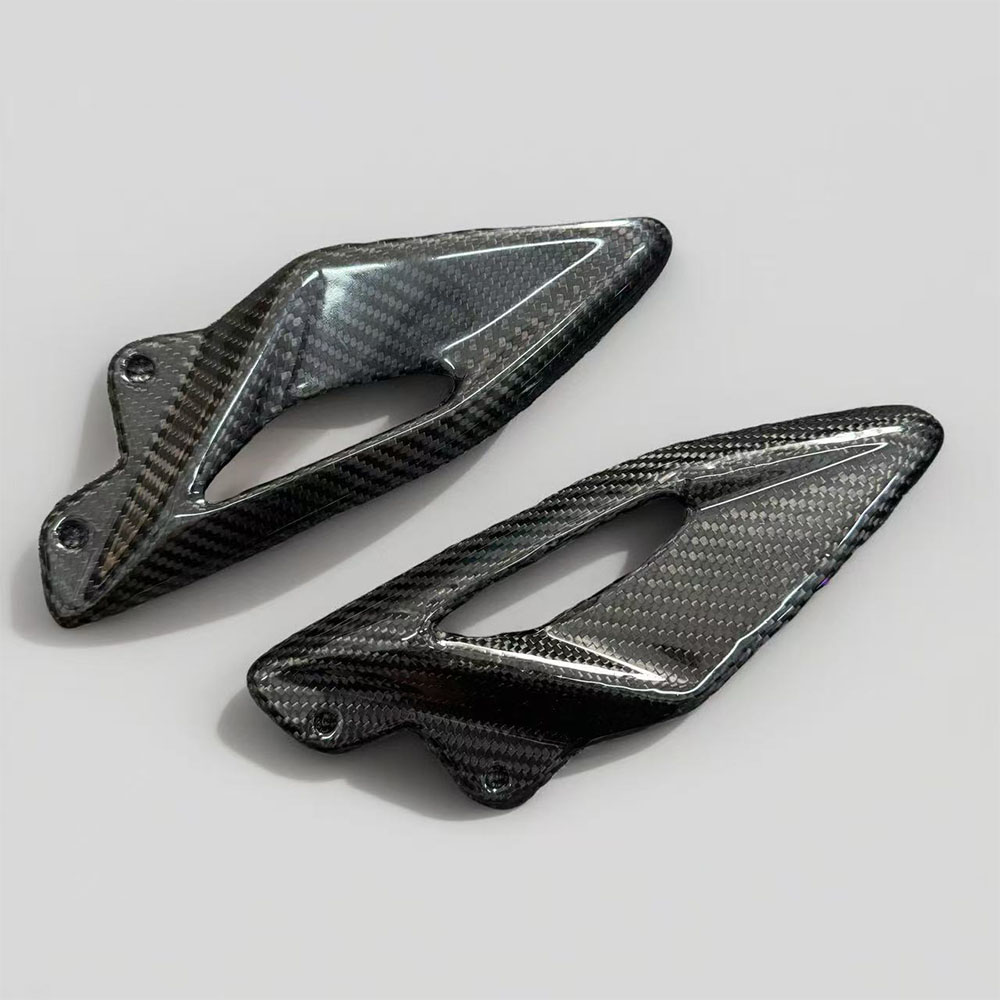 Crepe Pan Carbon - ملحقات دراجات نارية من ألياف الكربون