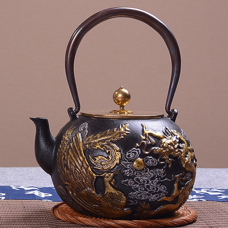 1.4 براد شاي ياباني رائع من سل - مراجعة Cast Iron Corn وسعره